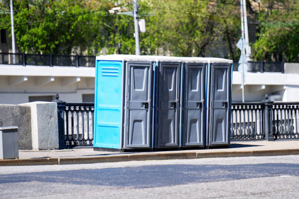 Best Restroom trailer rental cost  in Seneca, KS